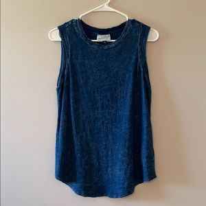 Women’s blue tank top